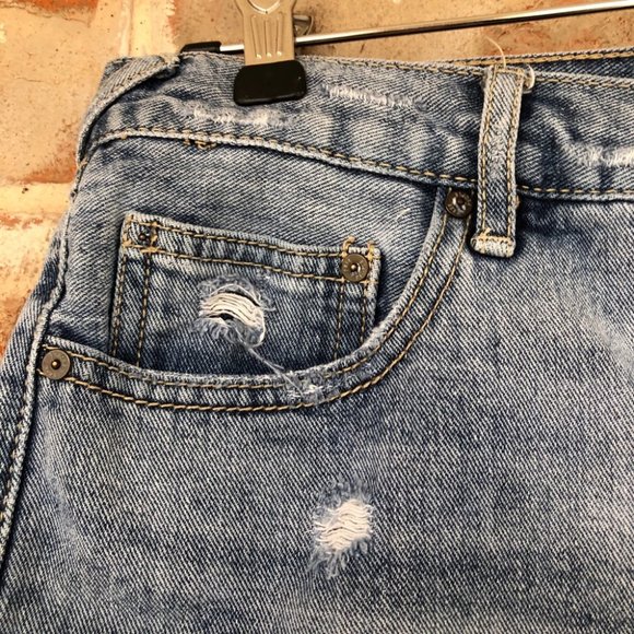 Free People Lace Trim Distressed Crochet Shorts 27 - Picture 10 of 13